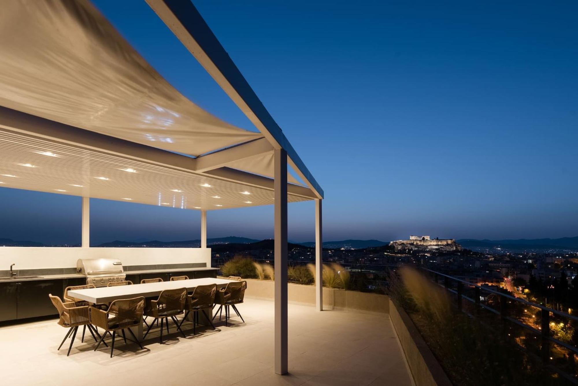 Urban Apt With Stunning Acropolis View & Roofdeck Athènes Extérieur photo