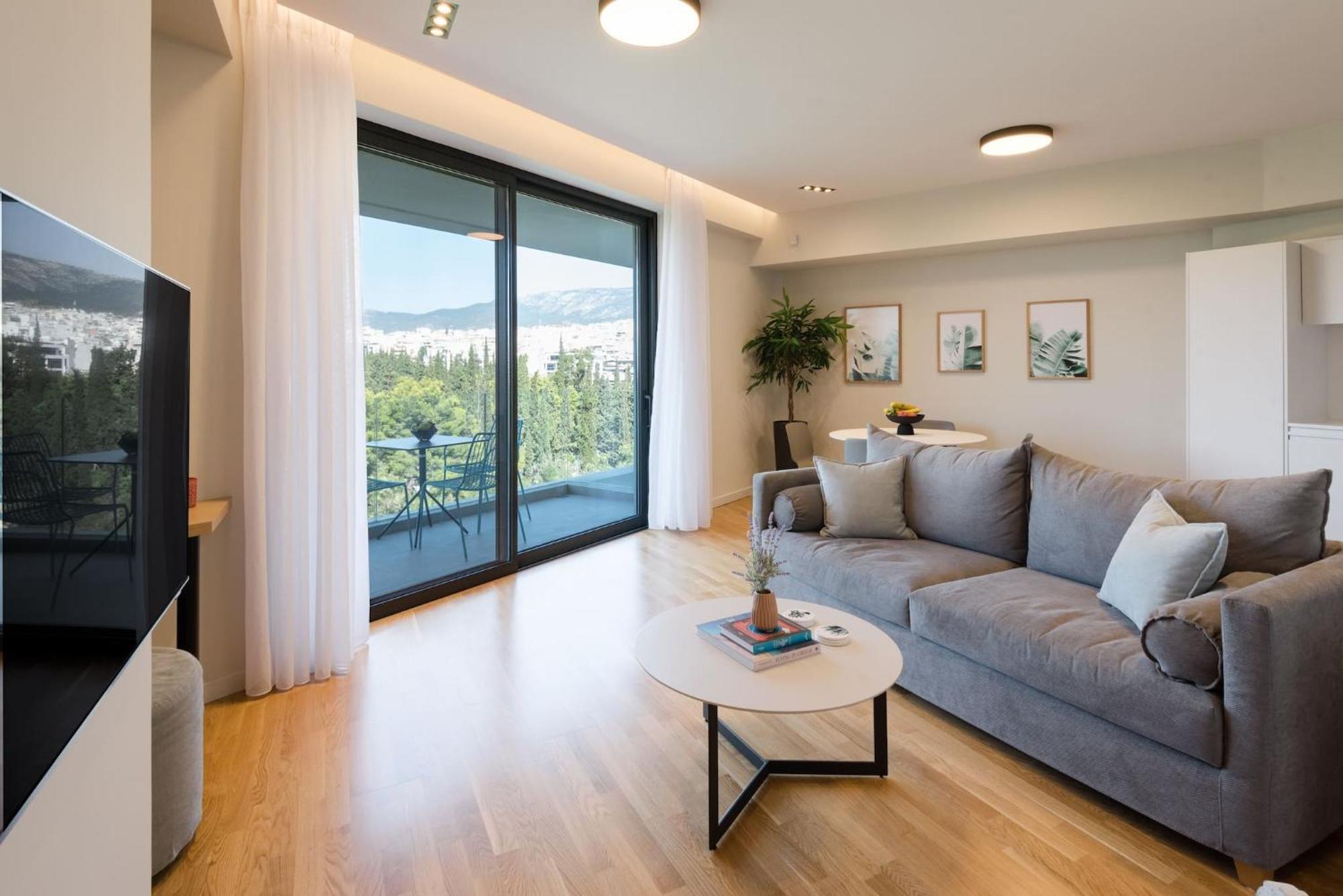 Urban Apt With Stunning Acropolis View & Roofdeck Athènes Extérieur photo