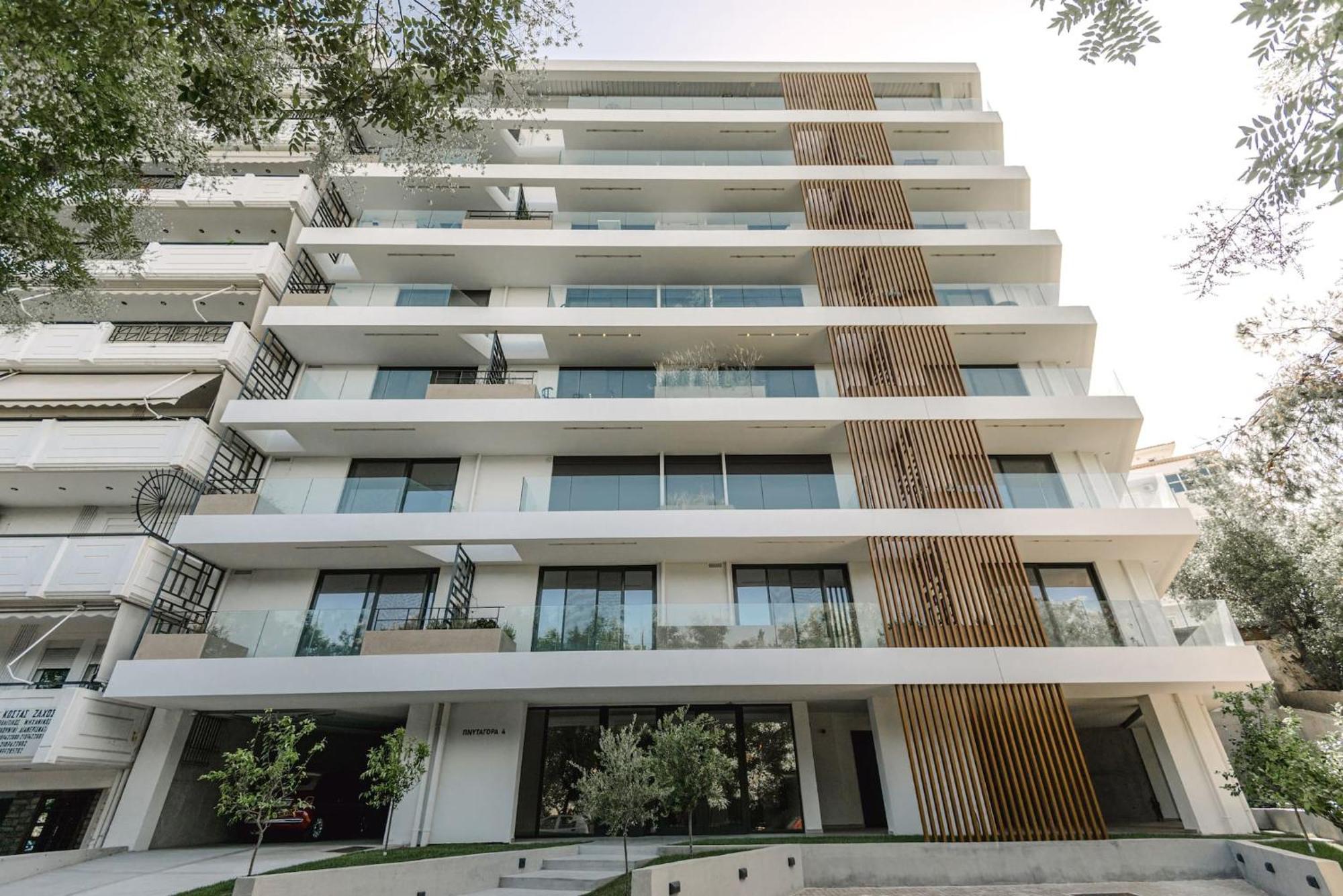 Urban Apt With Stunning Acropolis View & Roofdeck Athènes Extérieur photo